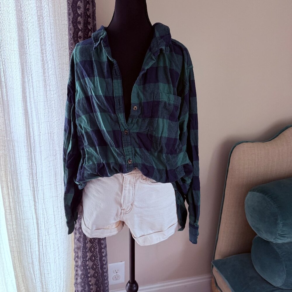 SO Goods for Life 1X Blue and Green Button Down Flannel Top